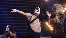 Keba kao frontmen grupe Kiss oduševio i pobedio!