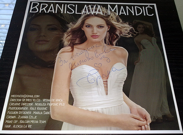 Branislava Mandic dala autogram vlasniku sajta Hotelapartman.com