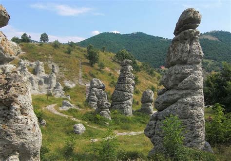 Etno selo Kuklica – Kameni svatovi i mir sela u Kratovu